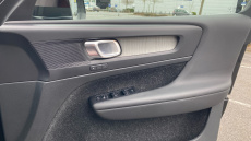 Volvo Xc40 1.5 T3 [163] Inscription Pro 5dr Geartronic Petrol Estate